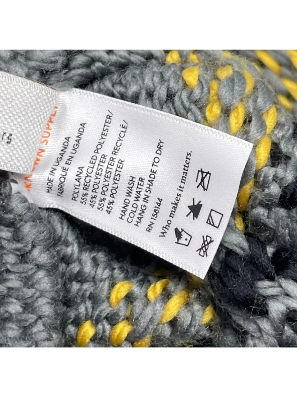 Known Supply Beanie One Size Pom Pom Knitted Beanie Hat Gray Black Winter